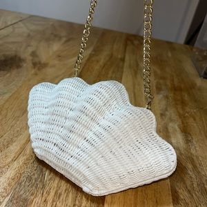 Talbots White Wicker Seashell Wristlet Clutch